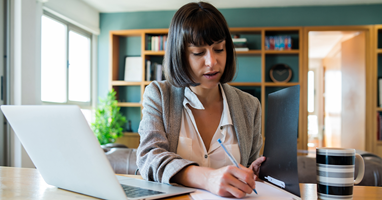 Build a Strong Resume at the Resume Writing Workshop