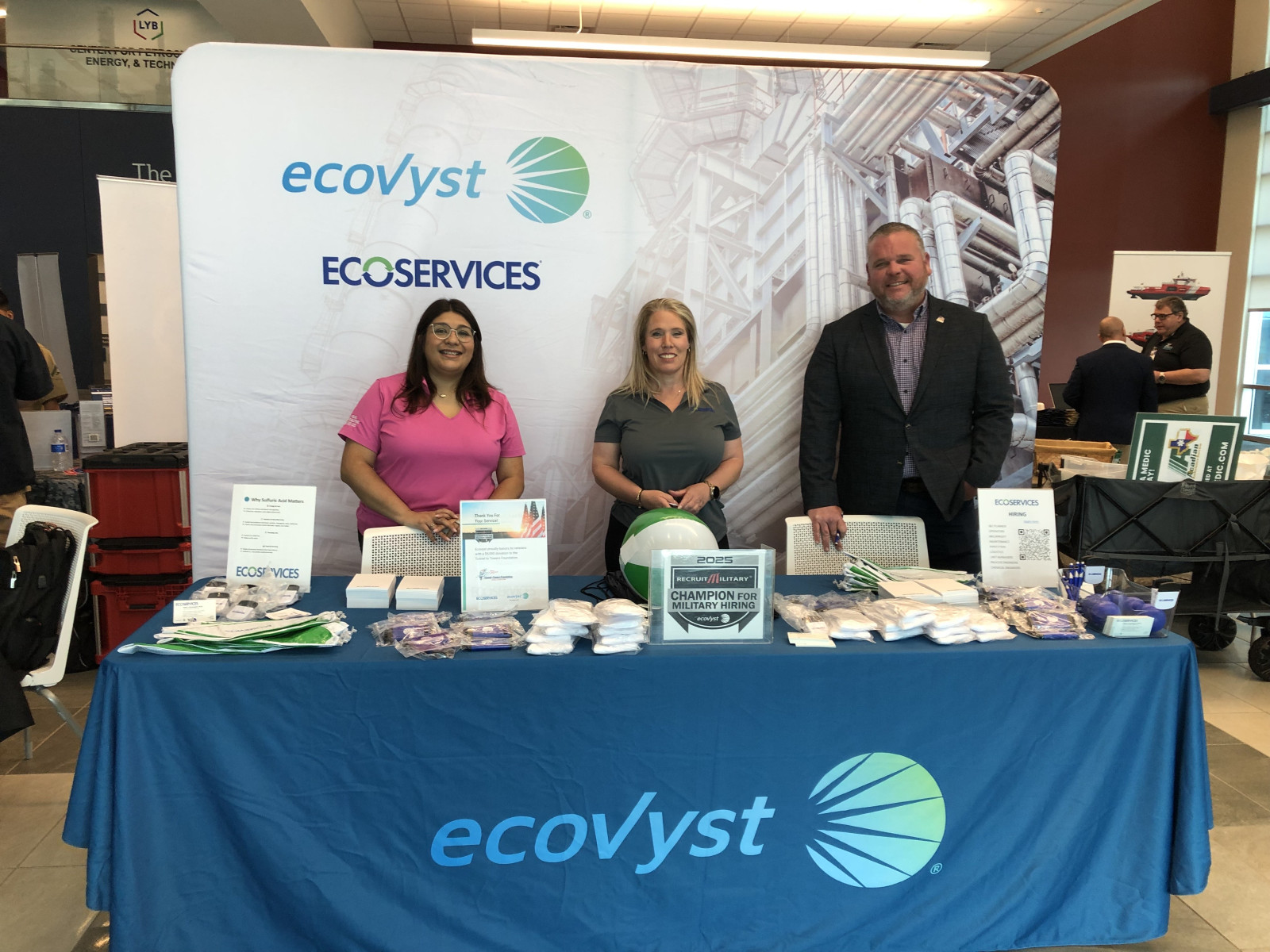 Fleet Week VetConnect Career Exploration Event Connects Military Community with Career Opportunities