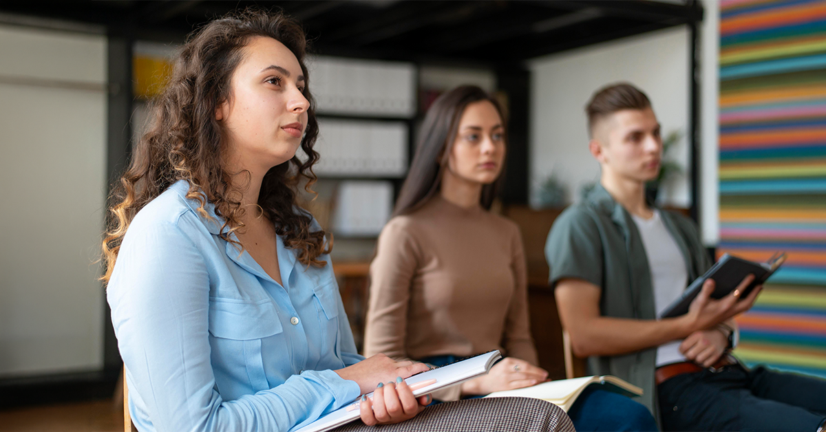 Build Your Future with a Youth Career Advisor