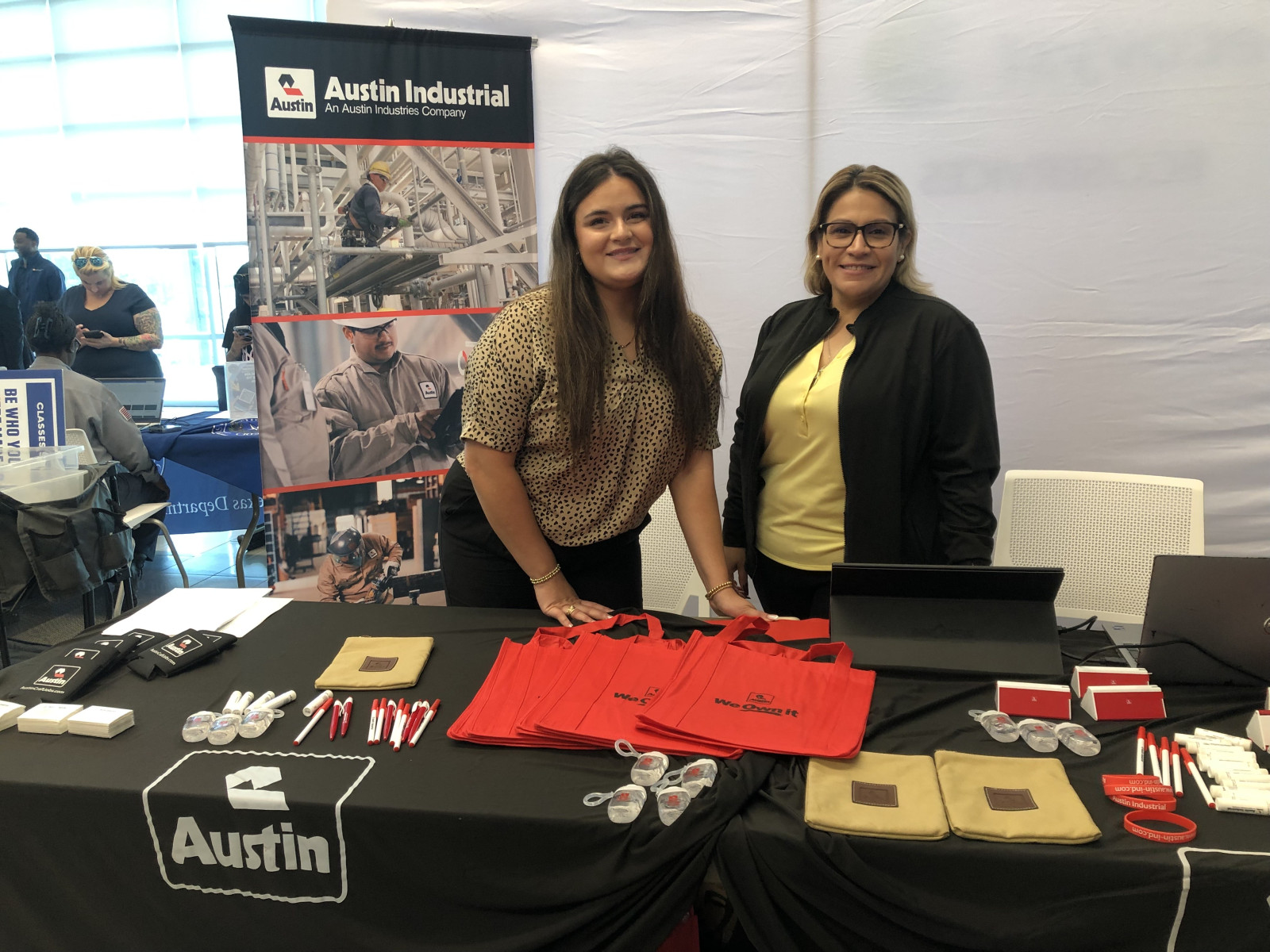 Fleet Week VetConnect Career Exploration Event Connects Military Community with Career Opportunities